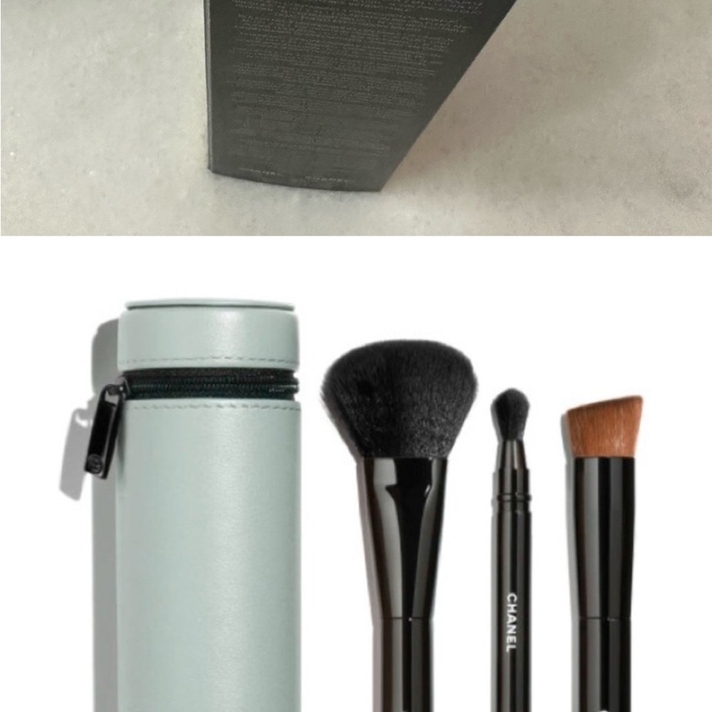 Three CHANEL Black Makeup Brush with Light green Case